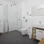 Haus Inselwind 03 Meerbodden Mit Gratis Nutzung Vom Ahoi Erlebnisbad Und Sauna In Sellin Apartman *