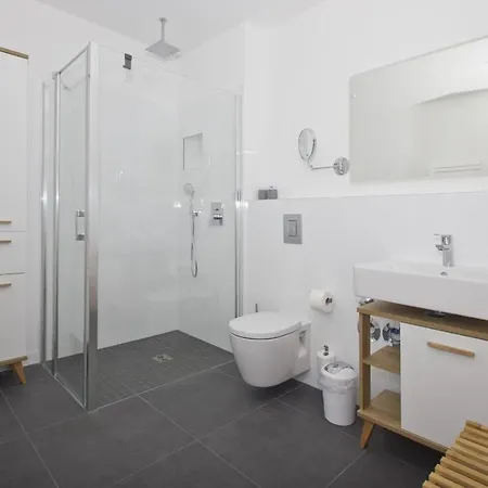 Gratis Nutzung Vom Ahoi Erlebnisbad Und Sauna In Sellin - Haus Inselwind Meerbodden Apartmán *